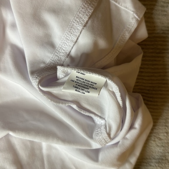 Greys Anatomy by Barco Women’s White V-Neck Scrub Top Size X Small - Picture 14 of 14